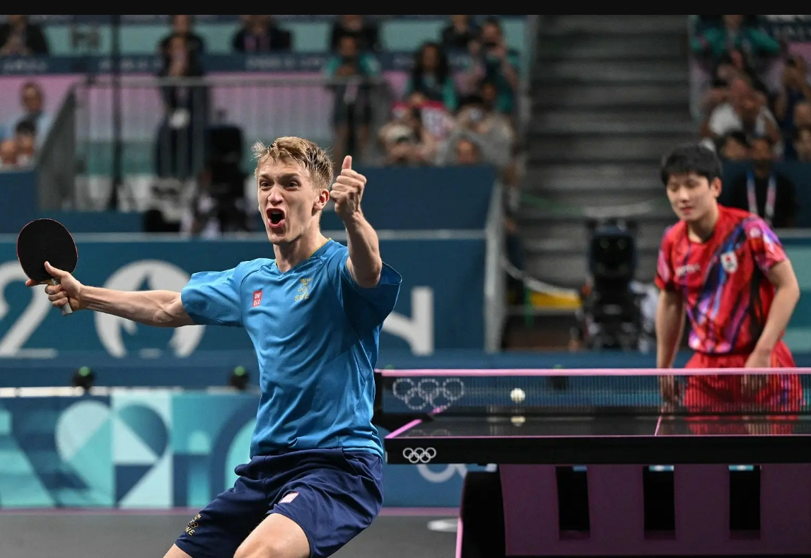 瑞典乒乓球队鏖战法国乒乓球队，张本智和爆发神勇