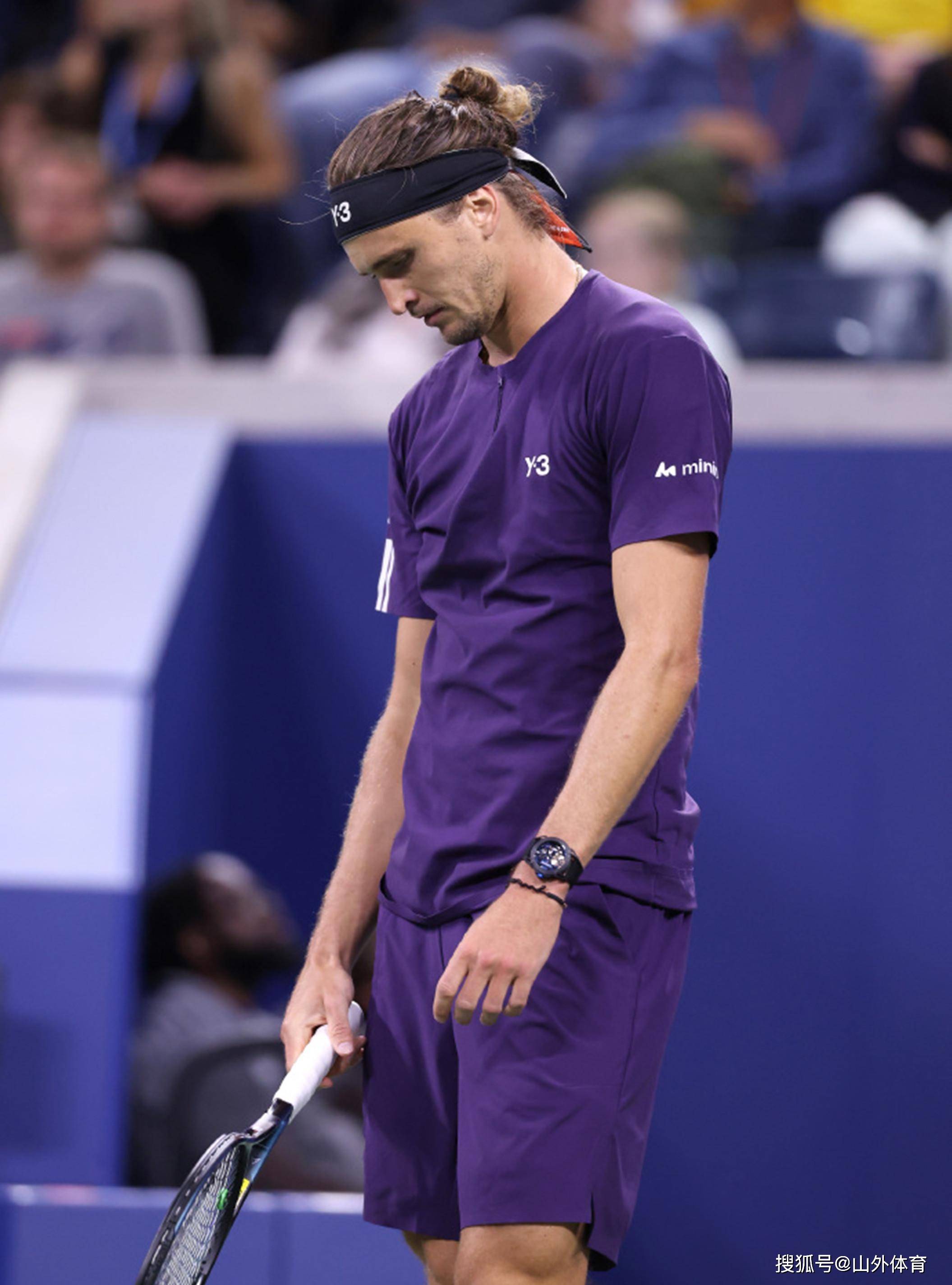 戴维斯杯绝杀法网，兹维列夫状态火热