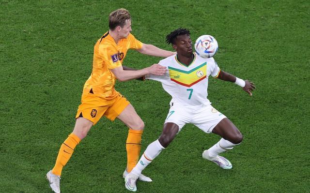 塞内加尔完胜多特蒙德,范戴克关键制胜 塞内加尔完胜多特蒙德,范戴克关键制胜