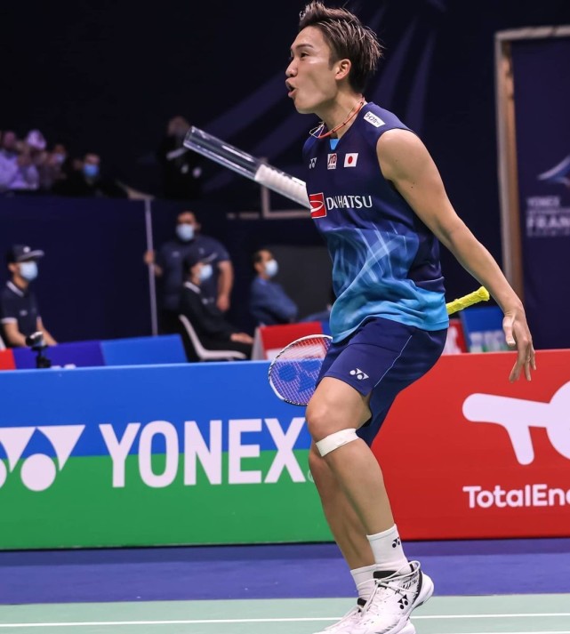 法国队横扫韩国队,桃田贤斗统治全场 法国队横扫韩国队,桃田贤斗统治全场